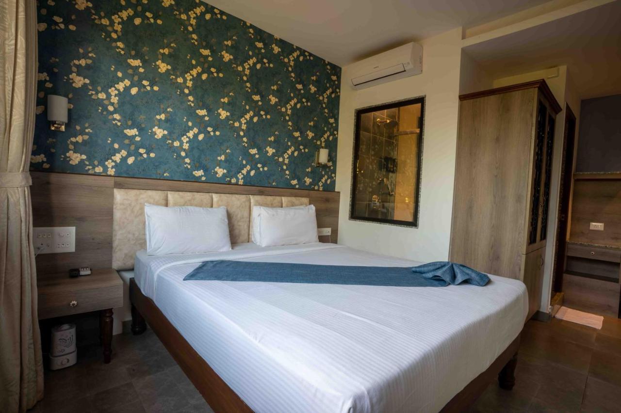 Sonnet - A Boutique Hotel By Lotus Leaf Hotels, Anjuna, Goa Вагатор Экстерьер фото